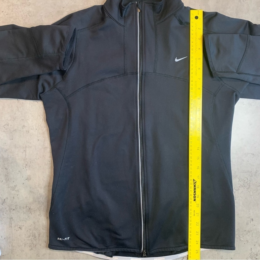 Nike Women’s Dri-Fit Reflective Running  Thermal Jacket, Size L - Picture 8 of 9